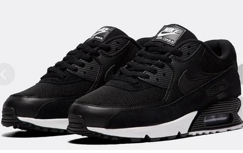 Air Max 90 Essential Releases in Black and White 36-45-5fd99a8c